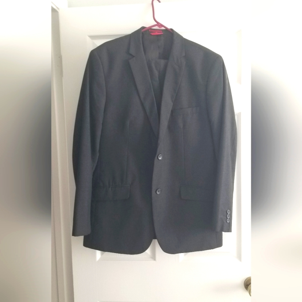 Alfani dark grey two piece men's suit Large Slim Fit jacket and pants
